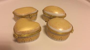 Preview: Gastgeschenk Porzellandose/ beige (10 St.)