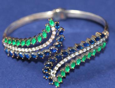 Silberarmreif 925 Silber beschmückt mit blau-grünen Steinen