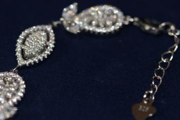Armband mit Zirkoniasteine in Tropfenform Sterling Silber 925